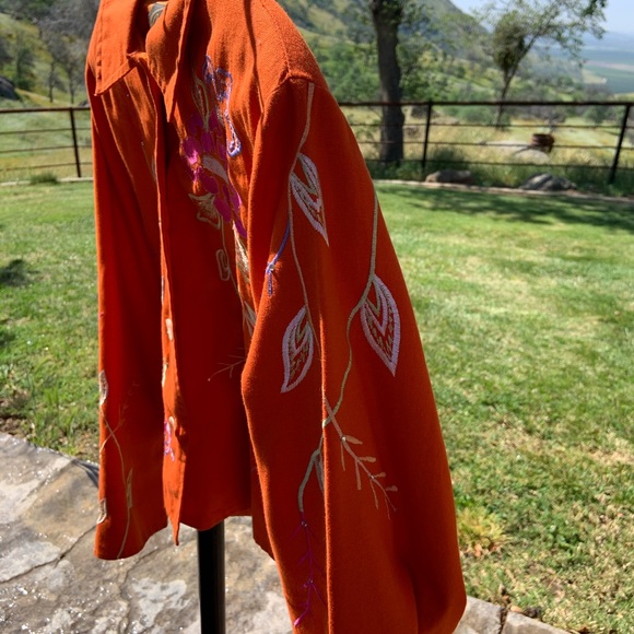 Alex Kim Spring Jacket - Picture 3 of 4